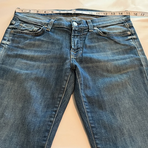 7 For All Mankind Gwenevere Mid Rise Size 28 - Picture 4 of 16